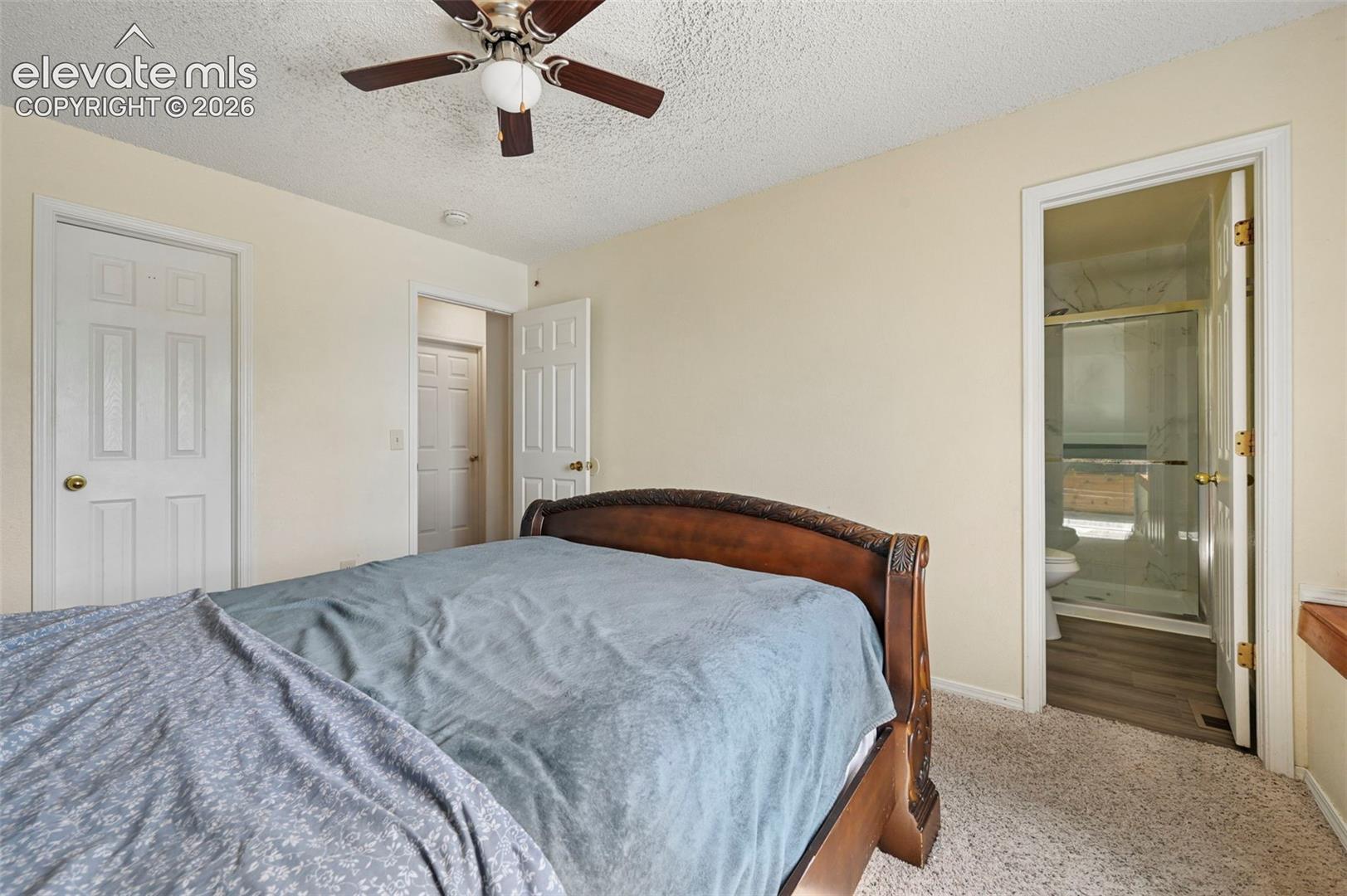 Listing photo 17 for 6382 Zermatt Drive
