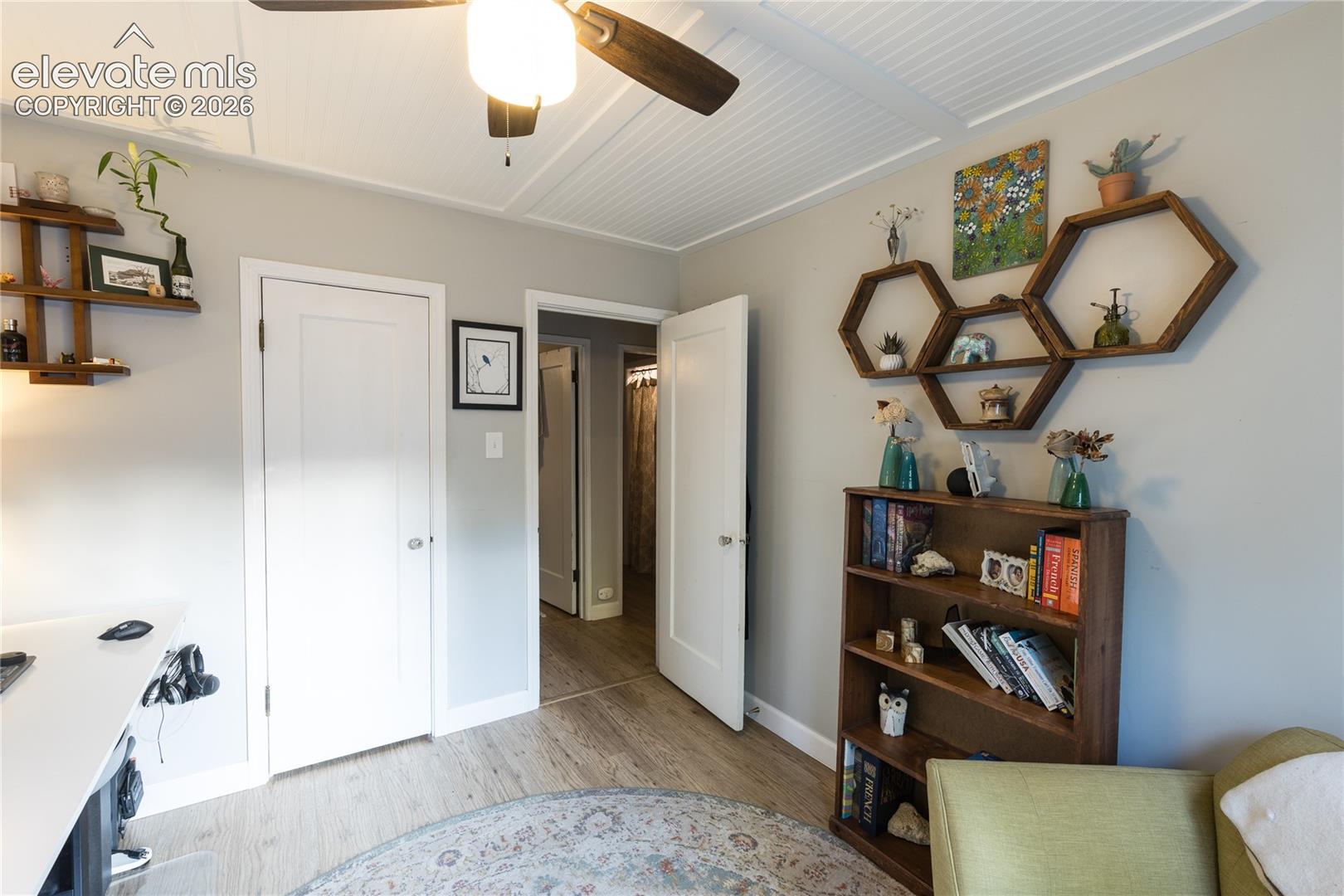 Listing photo 15 for 1404 N Prospect Street