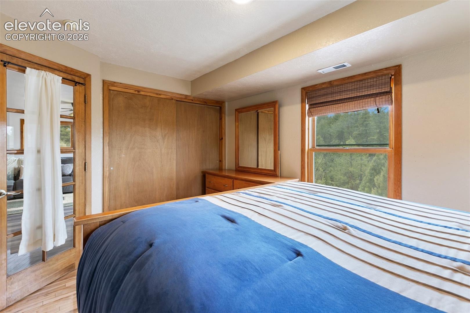 Listing photo 36 for 918 Douglas Fir Drive