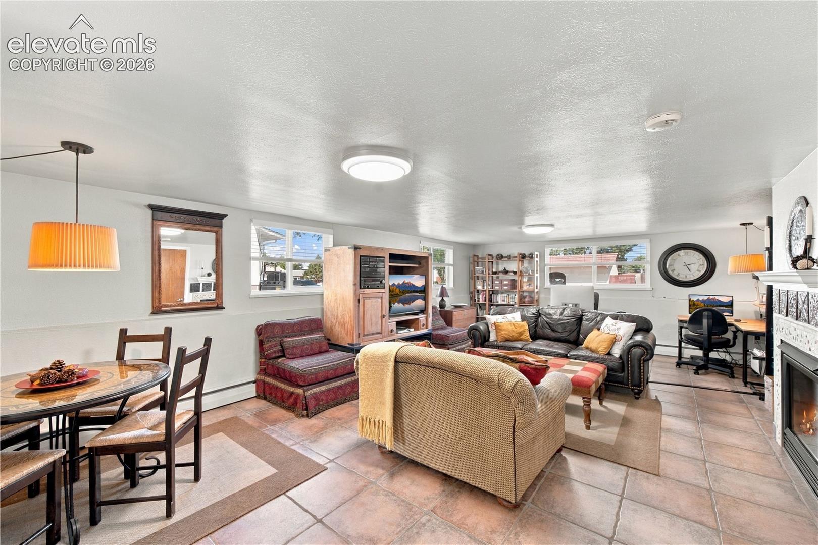 Listing photo 22 for 82 Amherst Avenue