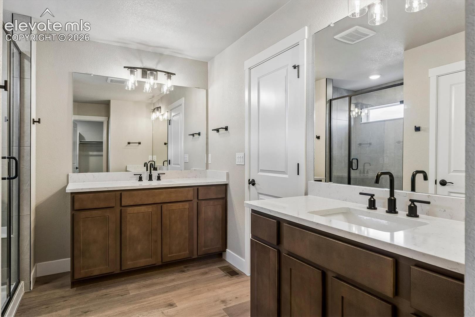 Listing photo 10 for 7891 Grey Bark Way