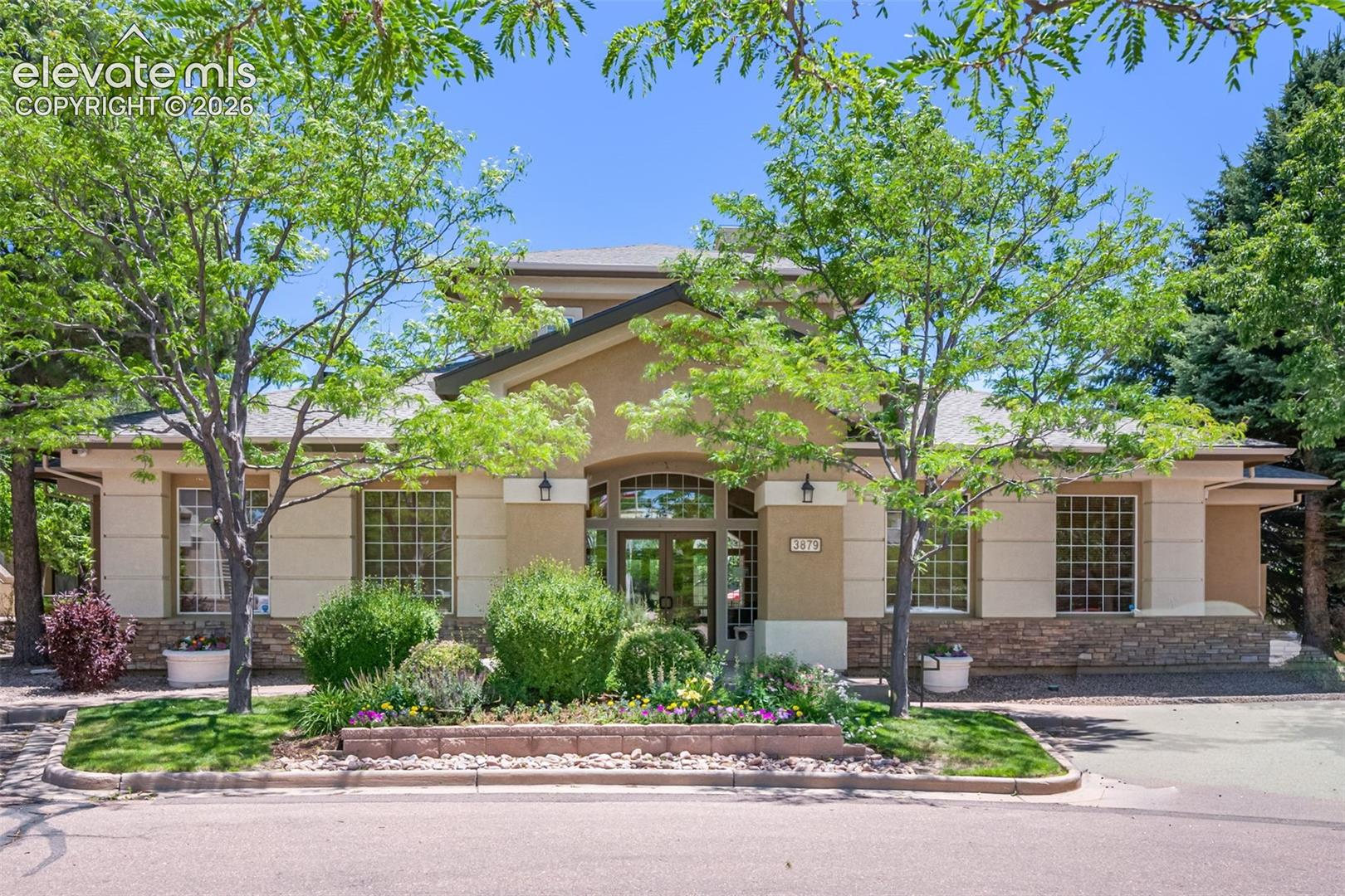 3831 Riviera Grove, photo 33