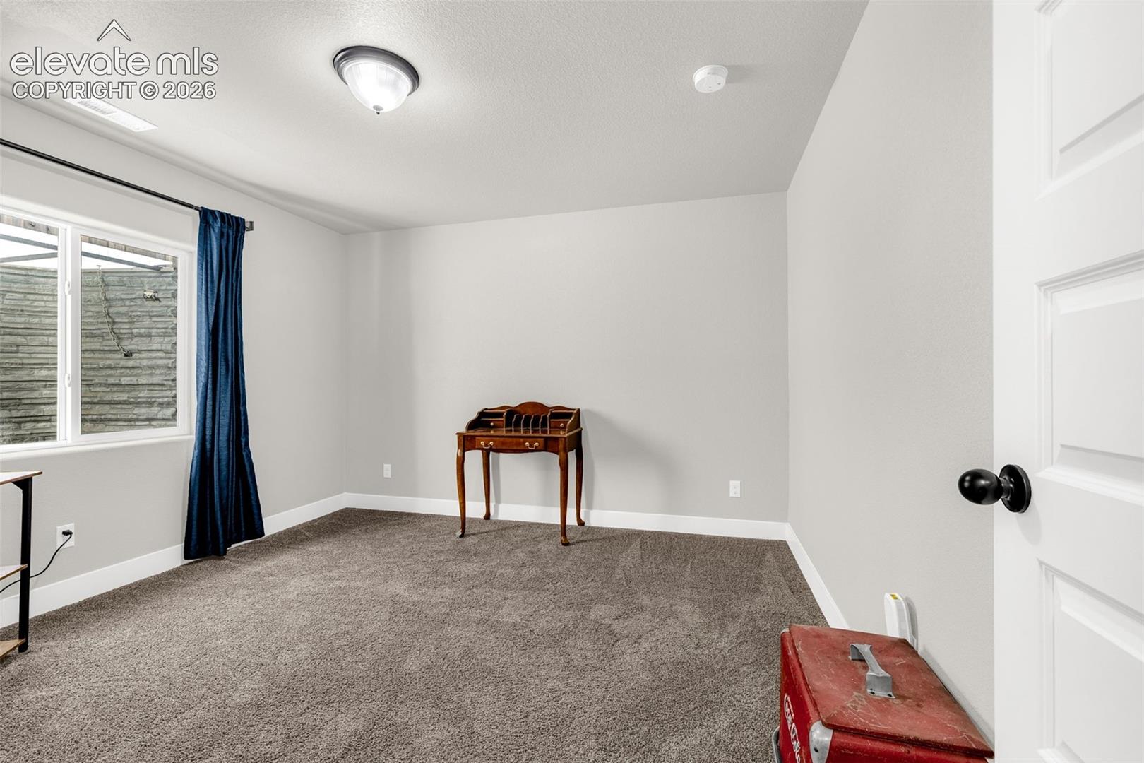 Listing photo 20 for 6898 Tullamore Drive