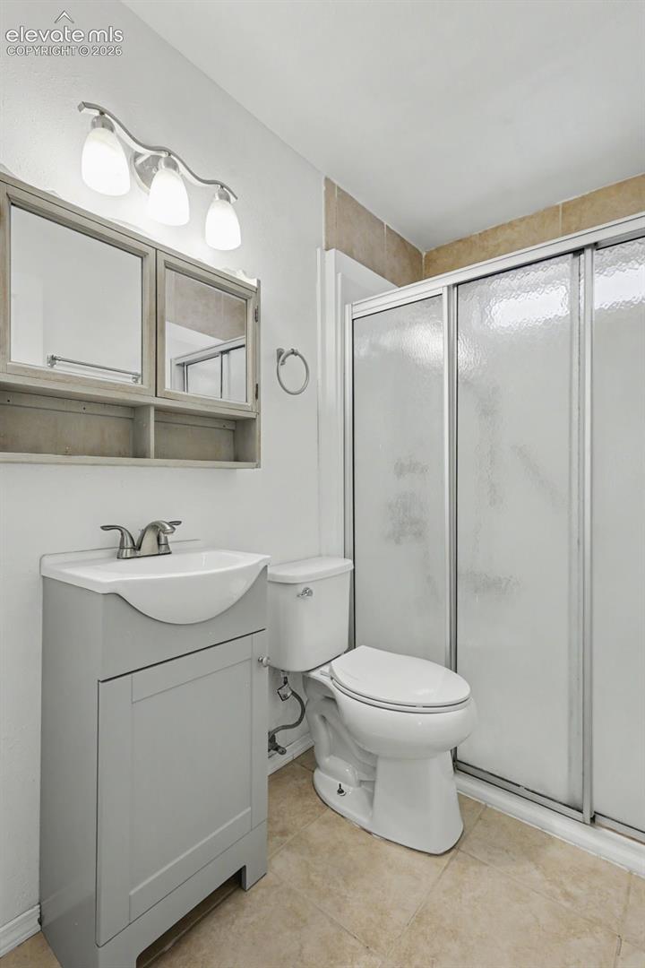 Listing photo 27 for 105 Linden Drive