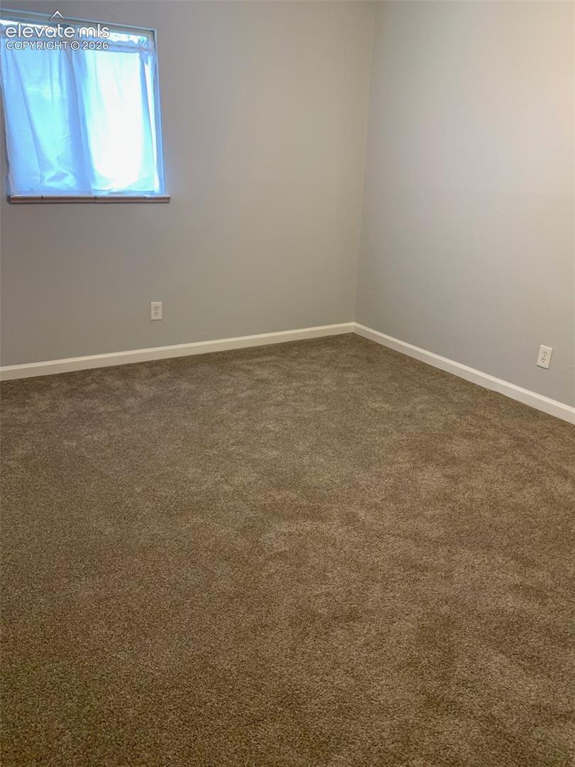 Listing photo 14 for 222 W Polk Street