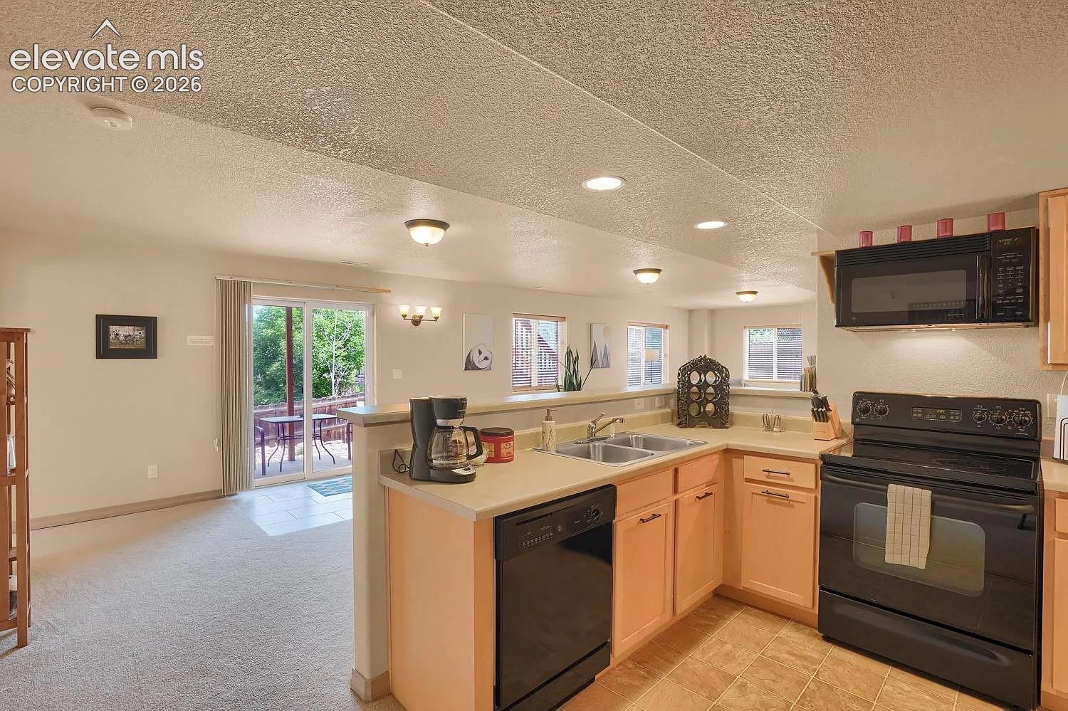Listing photo 7 for 335 PYRITE Terrace