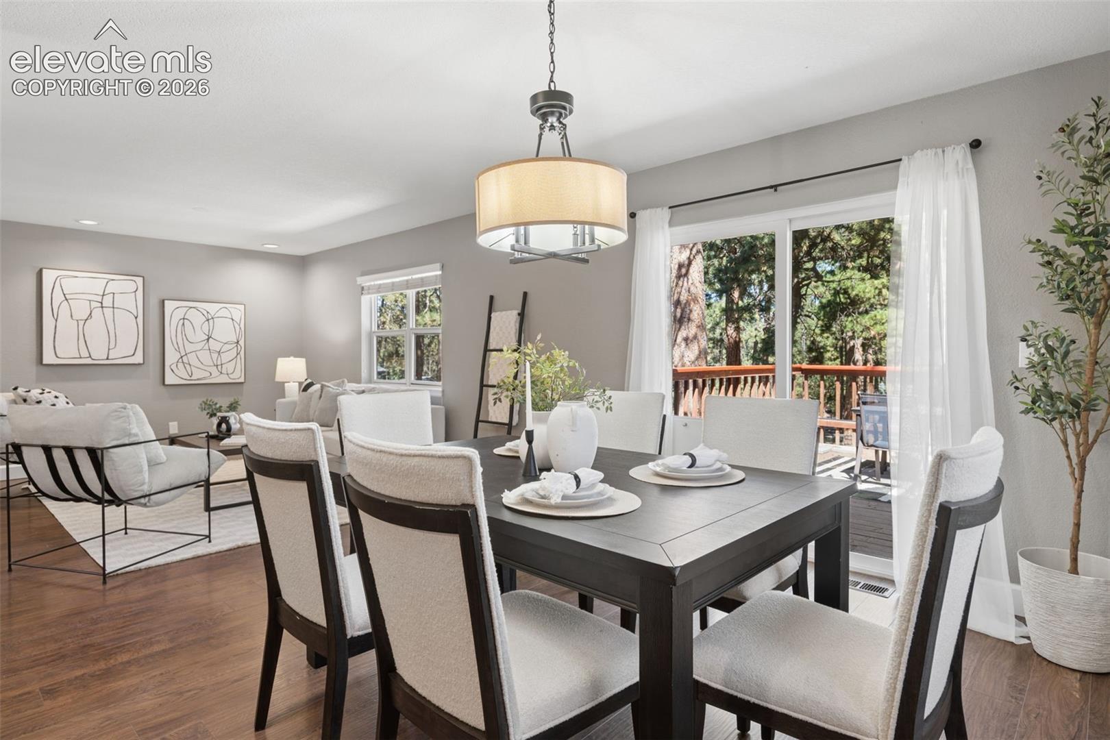 Listing photo 14 for 17950 New London Road
