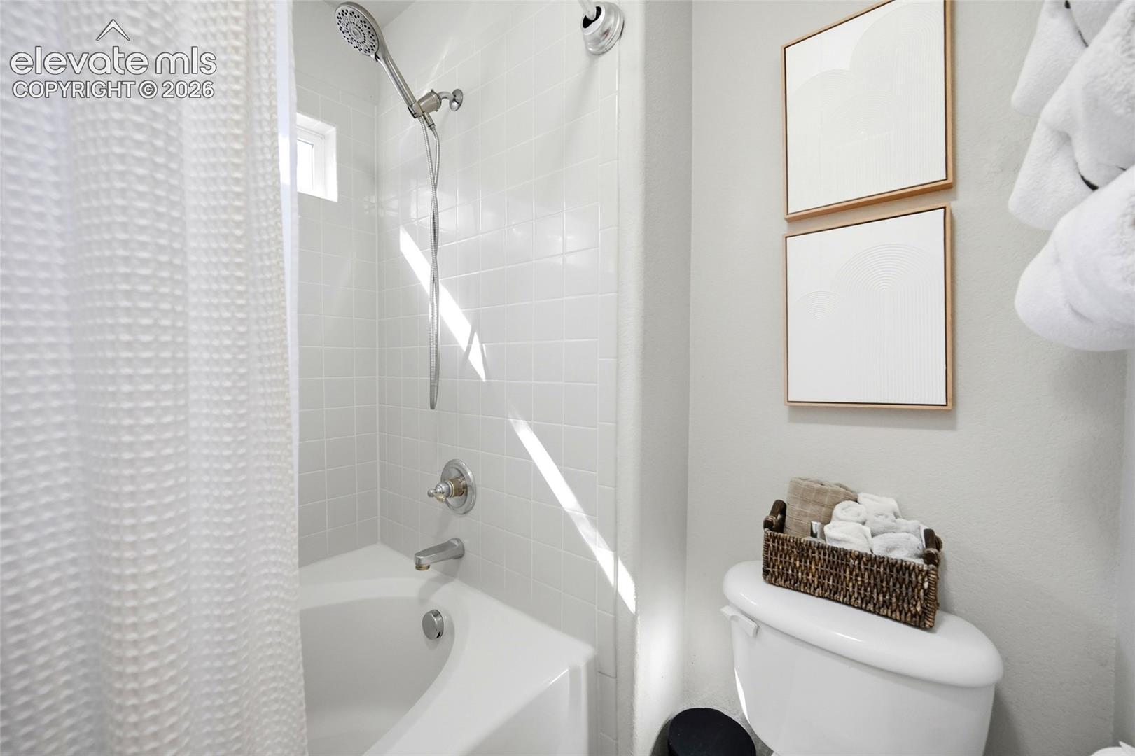 Listing photo 26 for 209 Avocet Loop