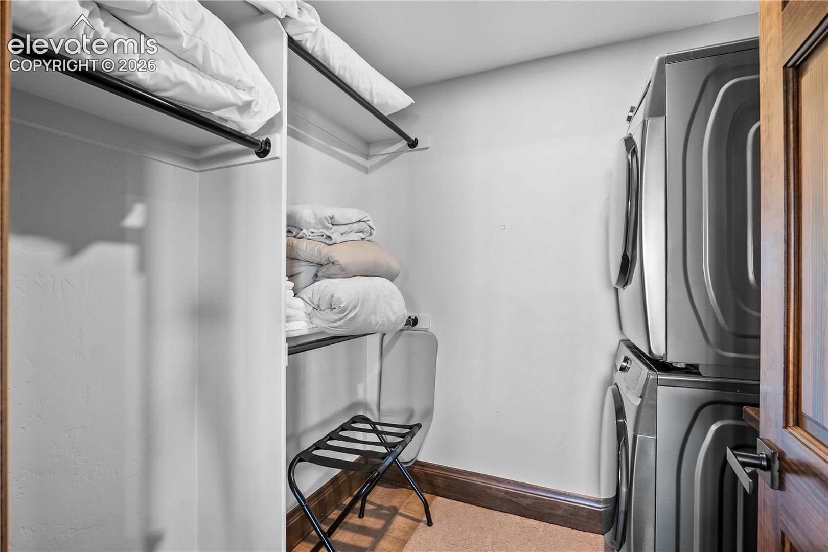 Listing photo 12 for 132 Hayden Street