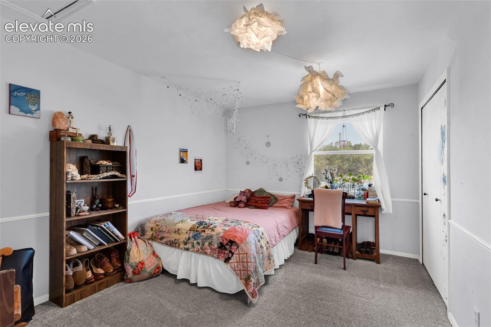 Listing photo 26 for 1004 Ridgeview Place