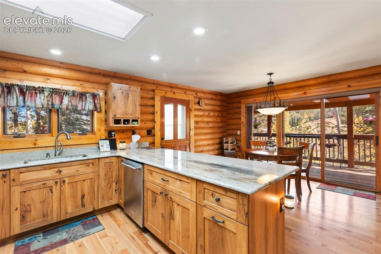 Listing photo 14 for 1369 Spring Valley Drive