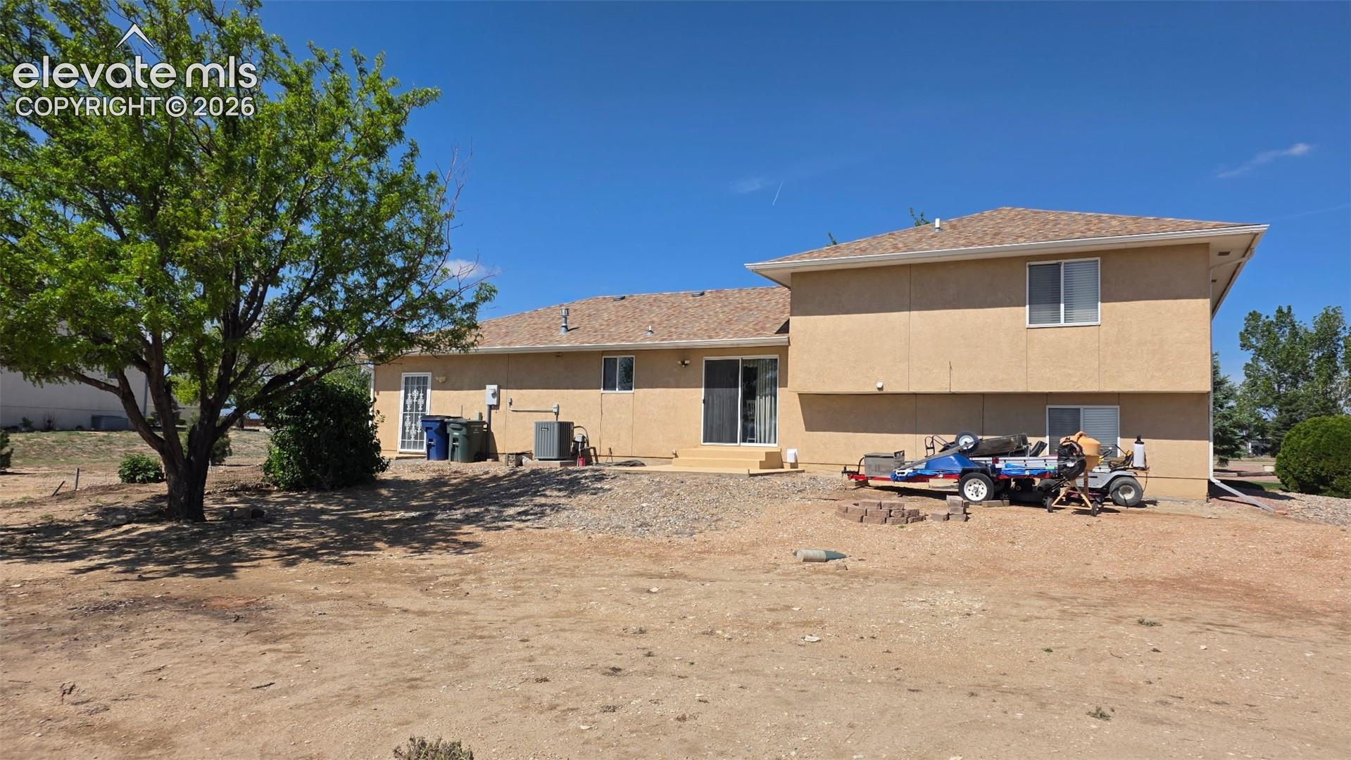 Listing photo 30 for 480 S Tejon Avenue