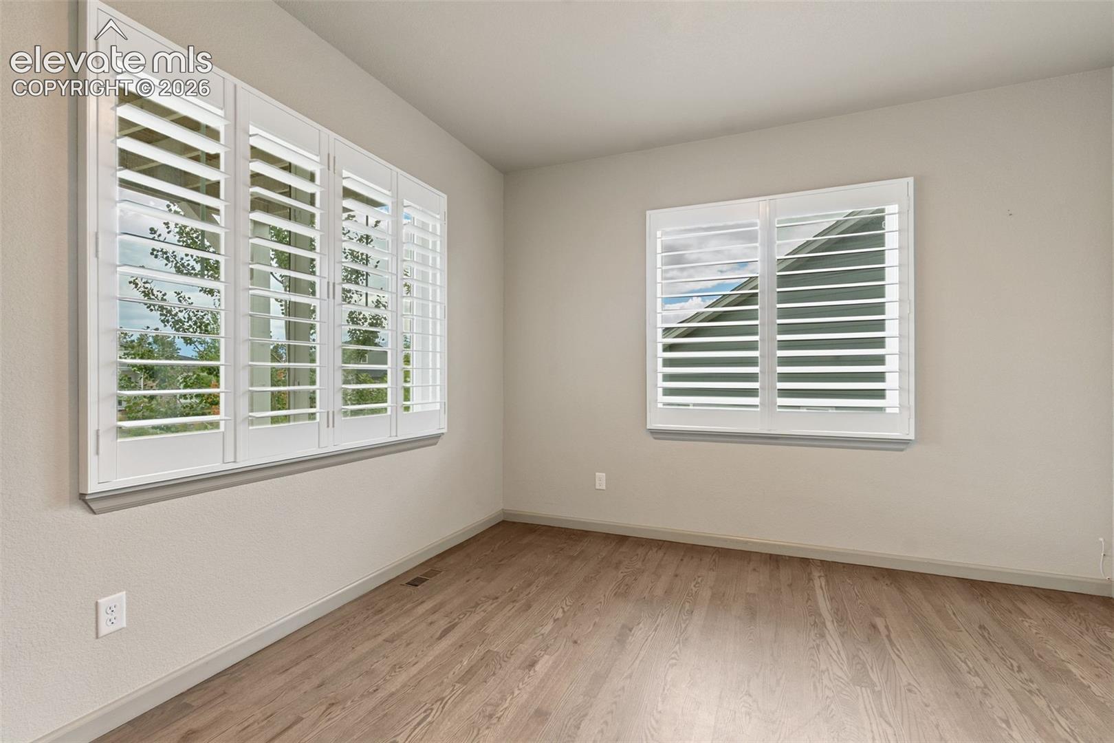 Listing photo 23 for 830 Sword Dancer Drive
