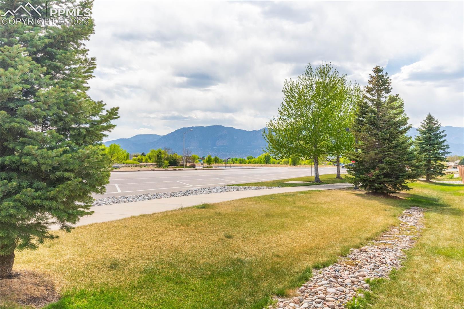 4839 Rusty Nail Point, photo 8