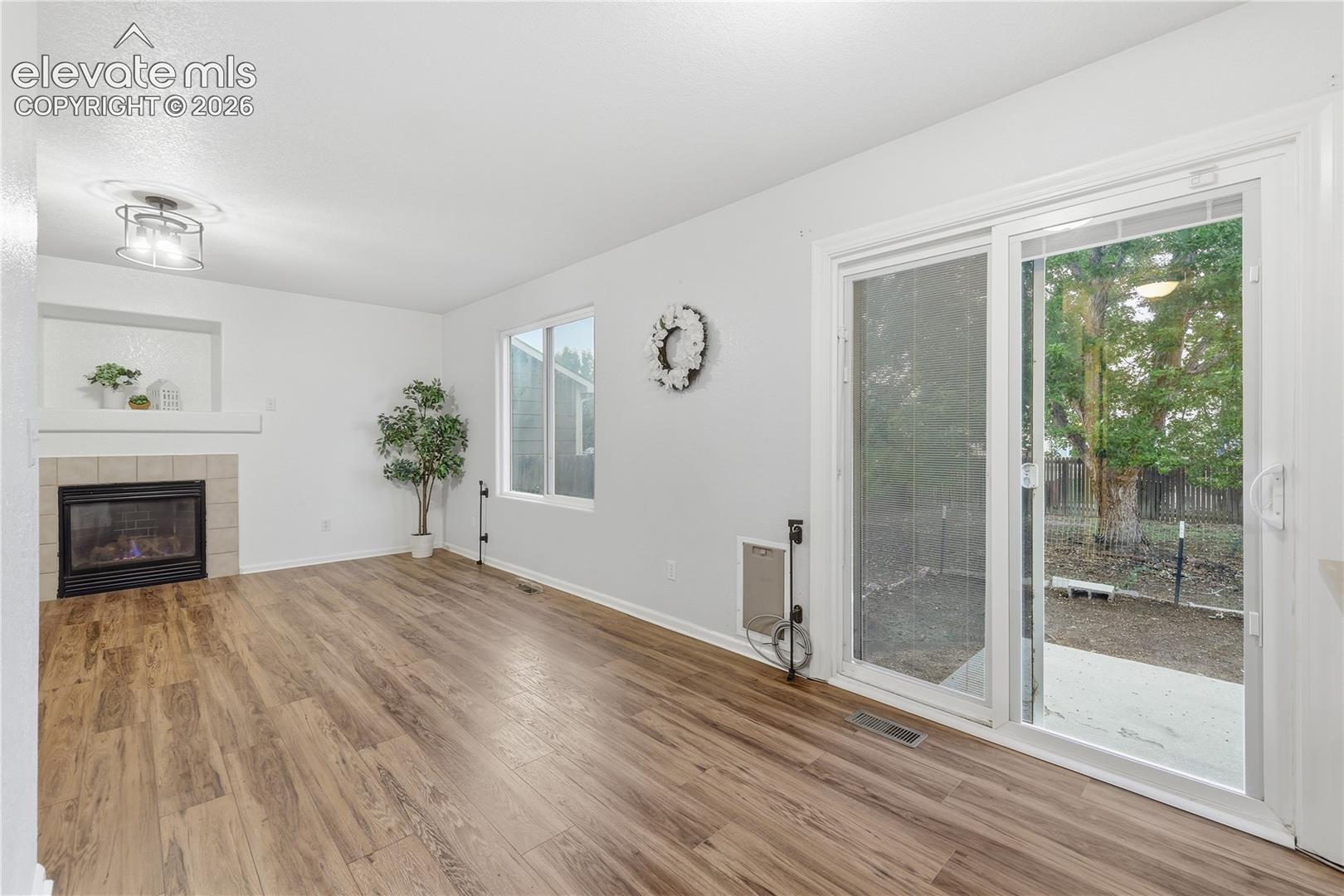 Listing photo 9 for 11015 Berry Farm Road