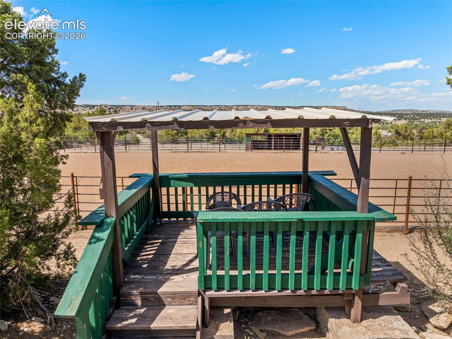Listing photo 31 for 7445 Pinon Heights NA