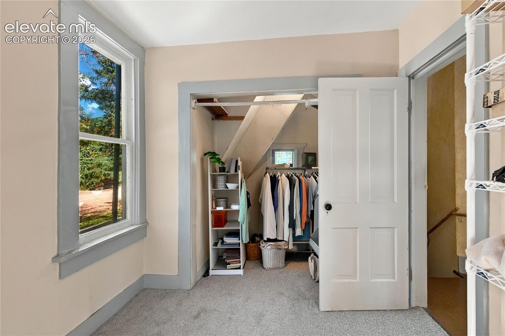 Listing photo 25 for 7115 Maple Street
