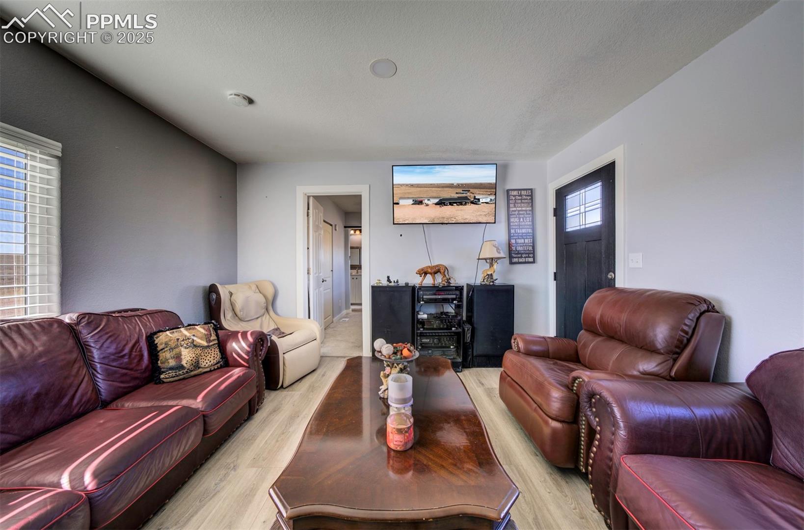 Listing photo 31 for 24225 Myers Road