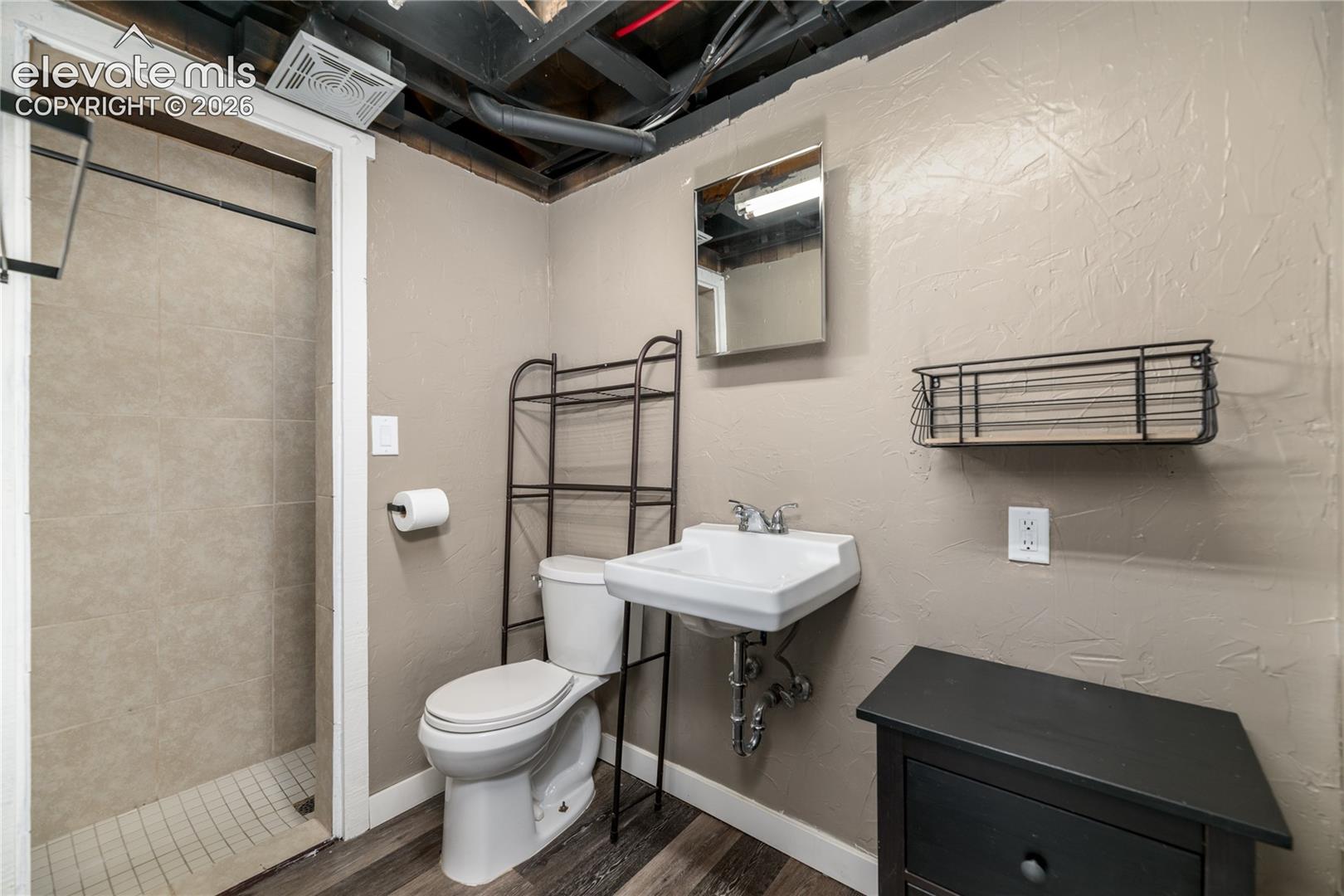 702 Leta Drive, photo 29