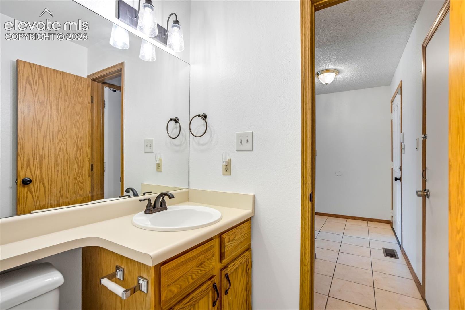 4323 Hunting Meadows Circle, photo 14