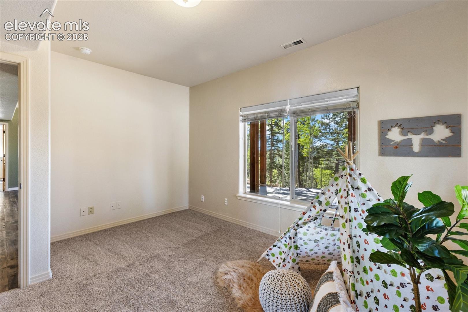 Listing photo 30 for 516 Saguache Drive