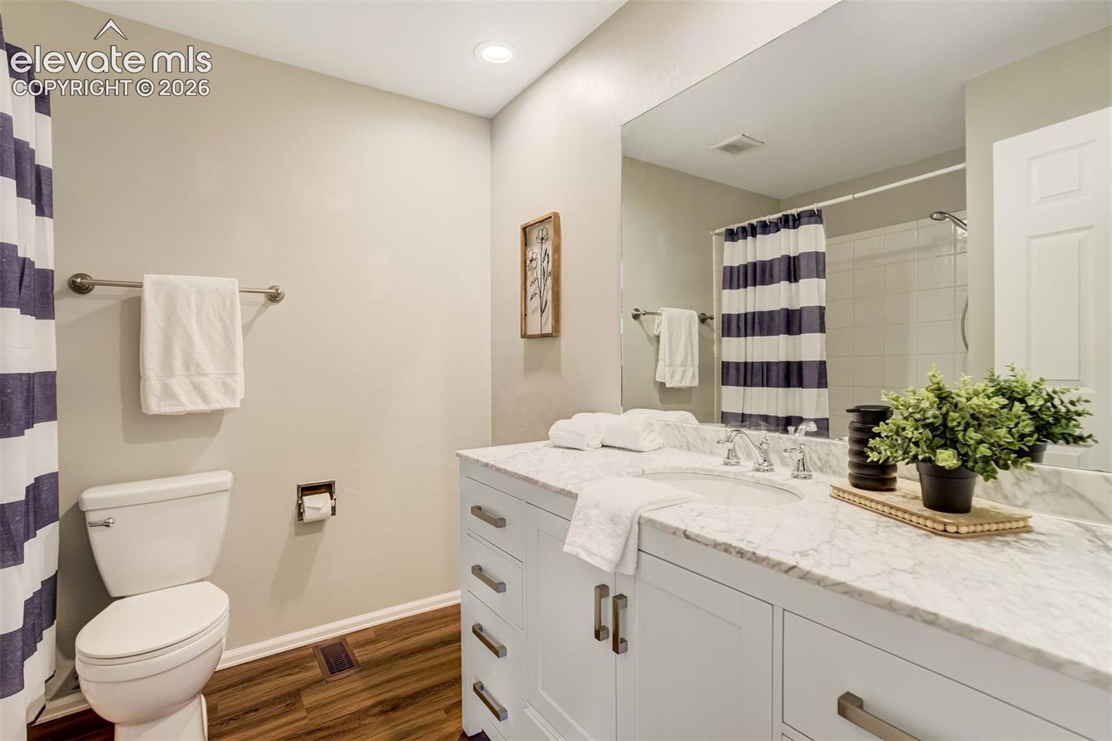 Listing photo 17 for 314 Cobblestone Drive