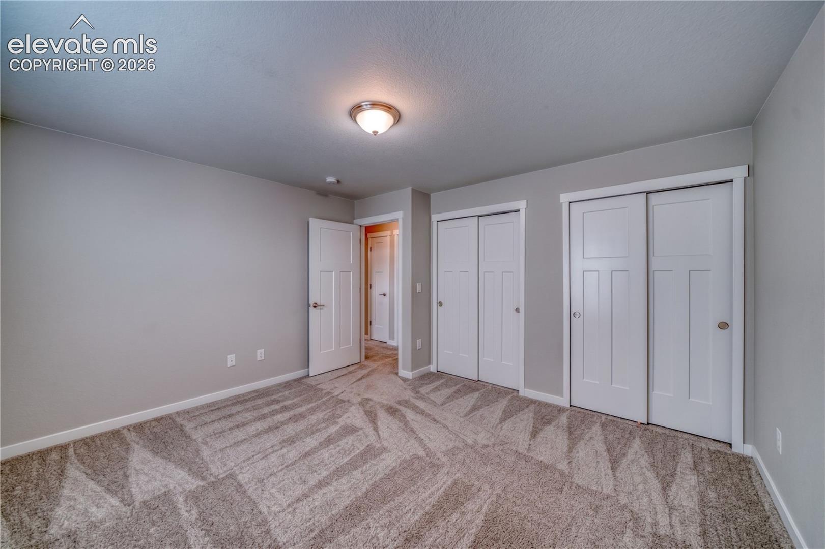 Listing photo 39 for 15691 Lake Mist Drive