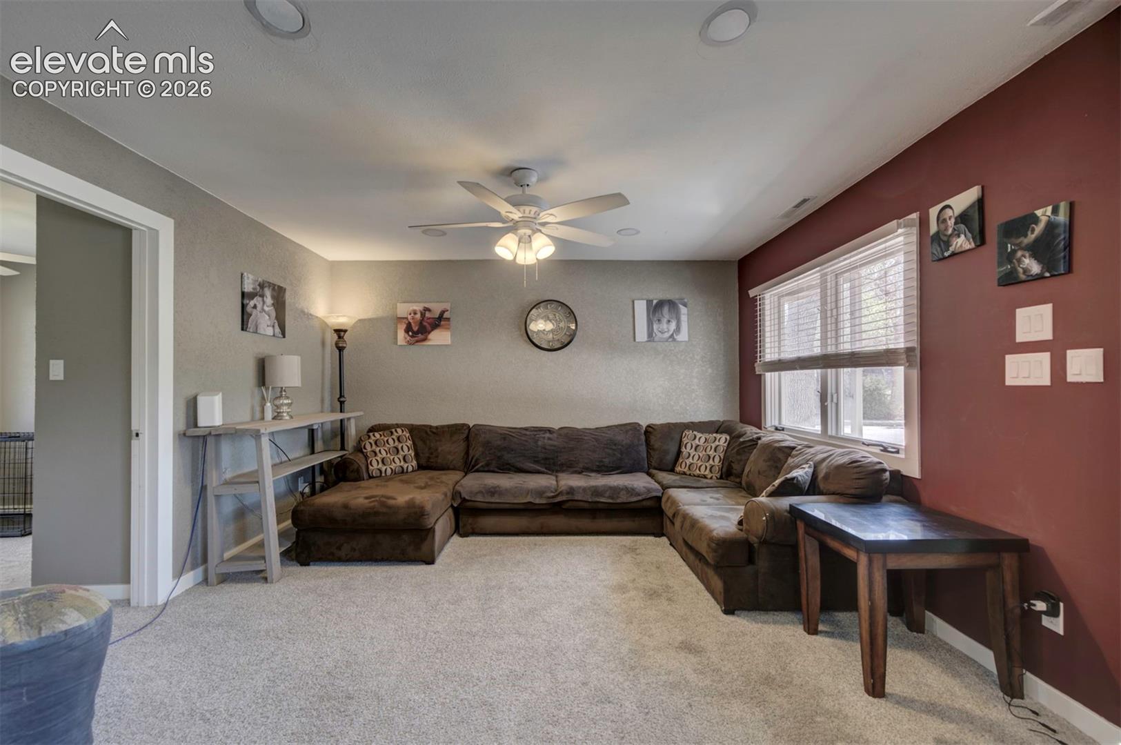 Listing photo 3 for 3402 Springnite Drive