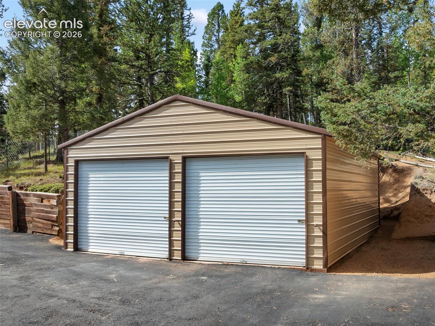 Listing photo 25 for 1369 Spring Valley Drive