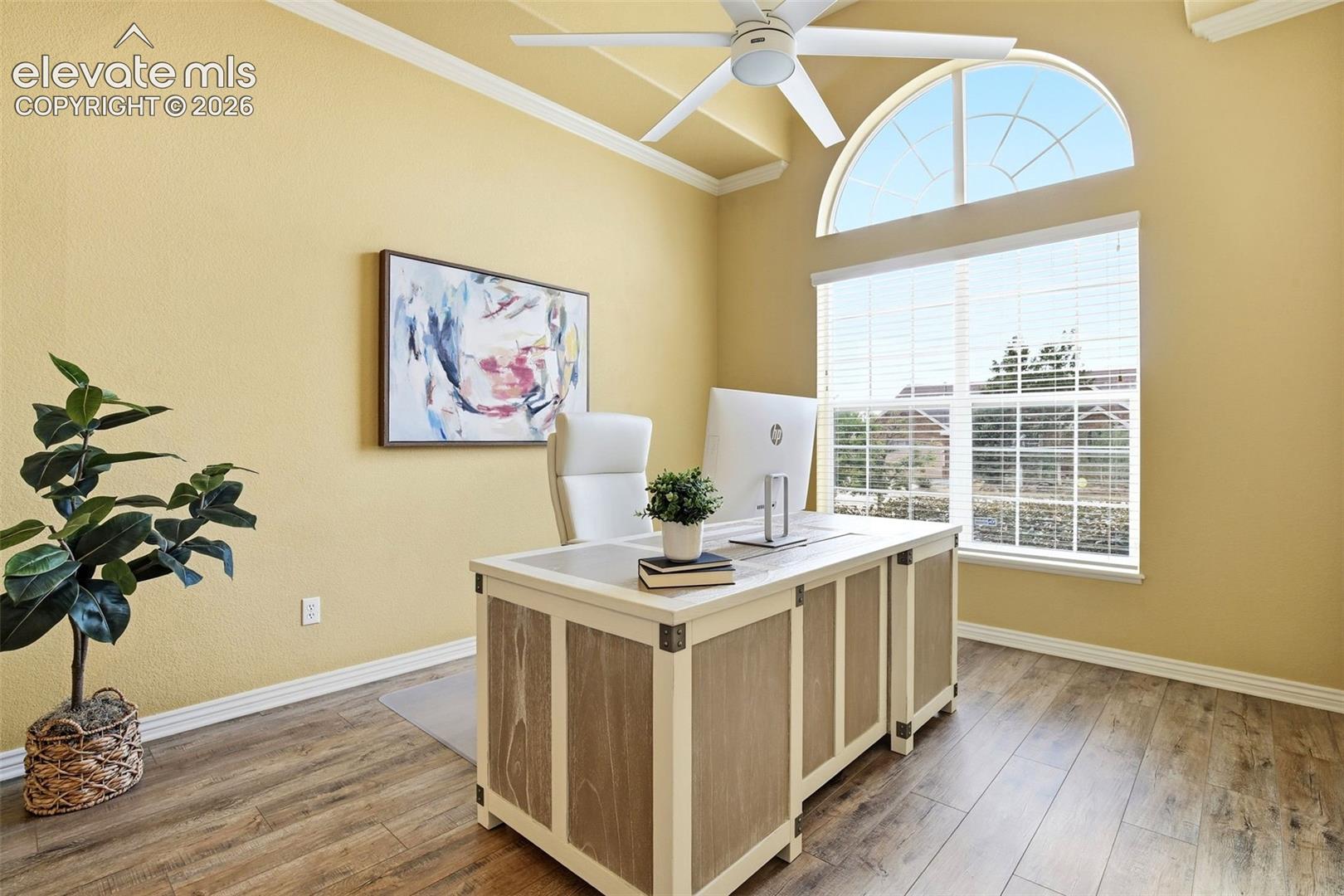 Listing photo 13 for 10363 Capital Peak Way
