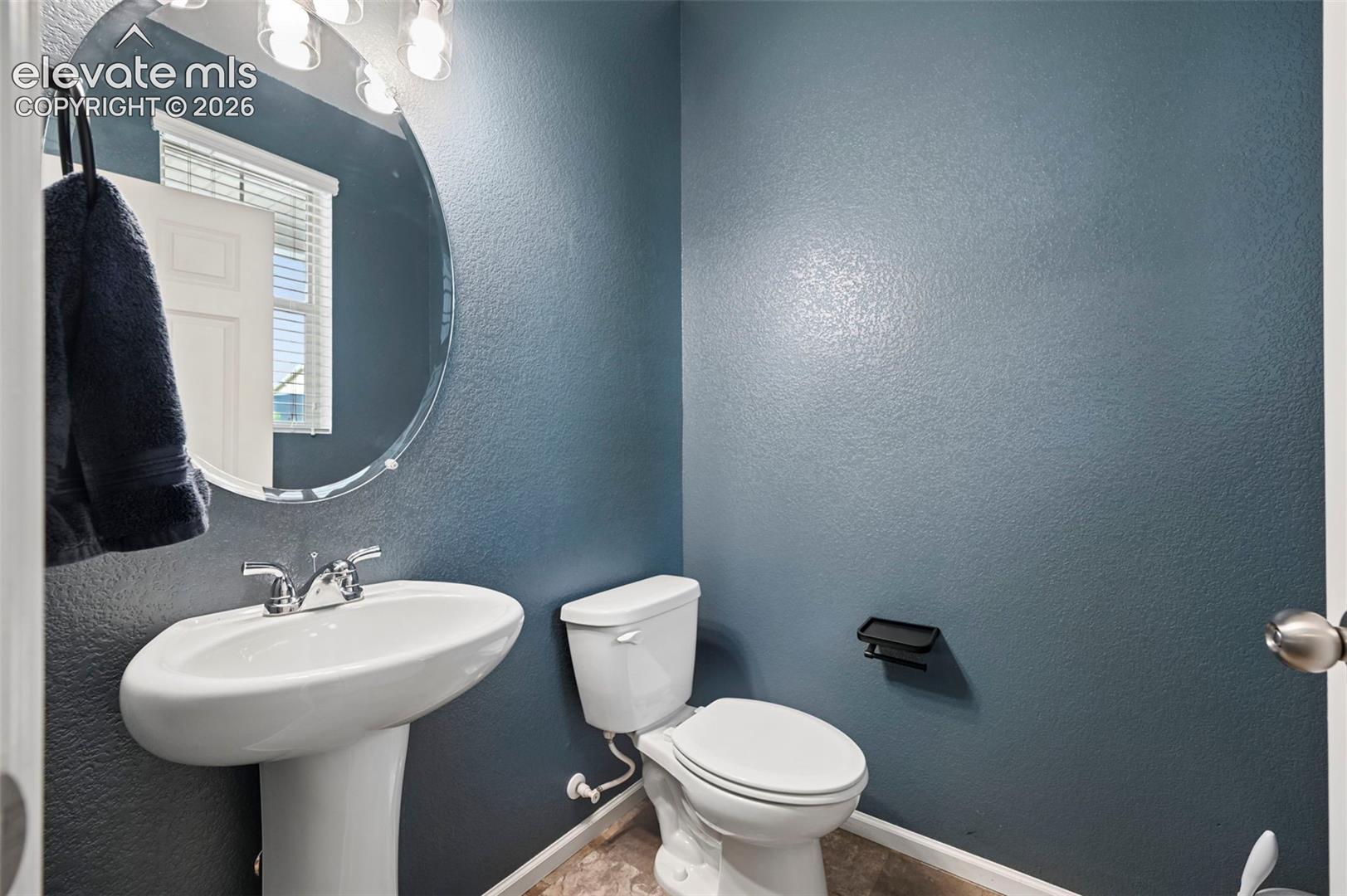 Listing photo 13 for 8803 Briar Brush Lane