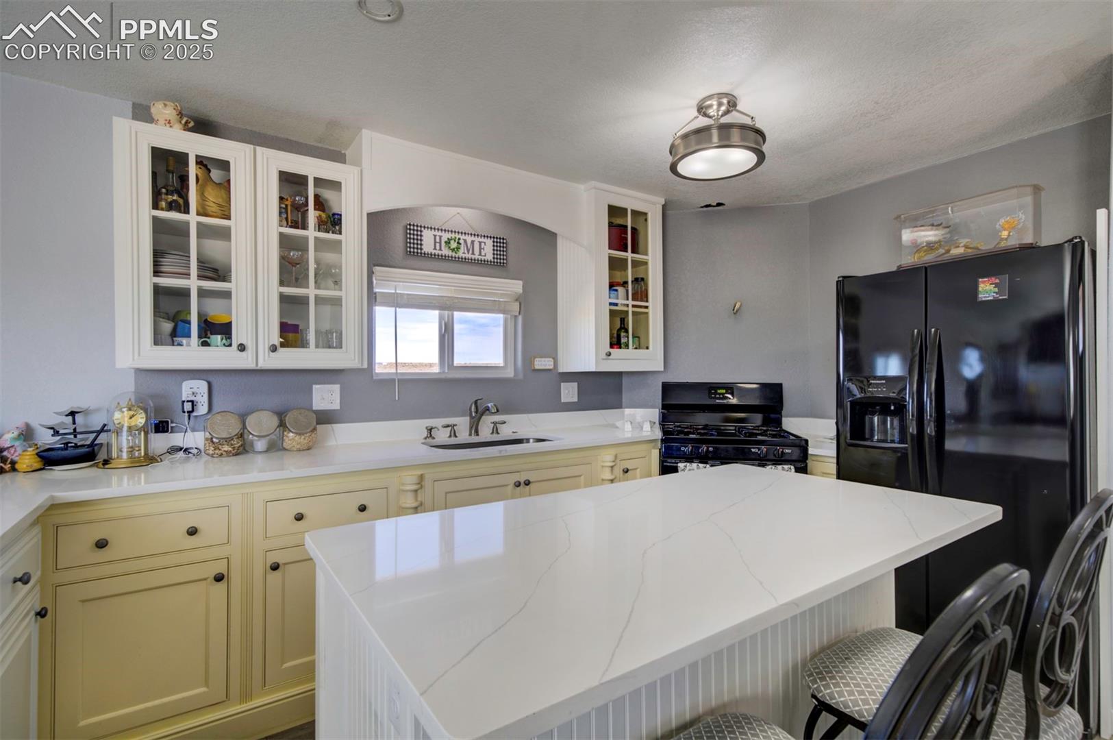 Listing photo 22 for 24225 Myers Road
