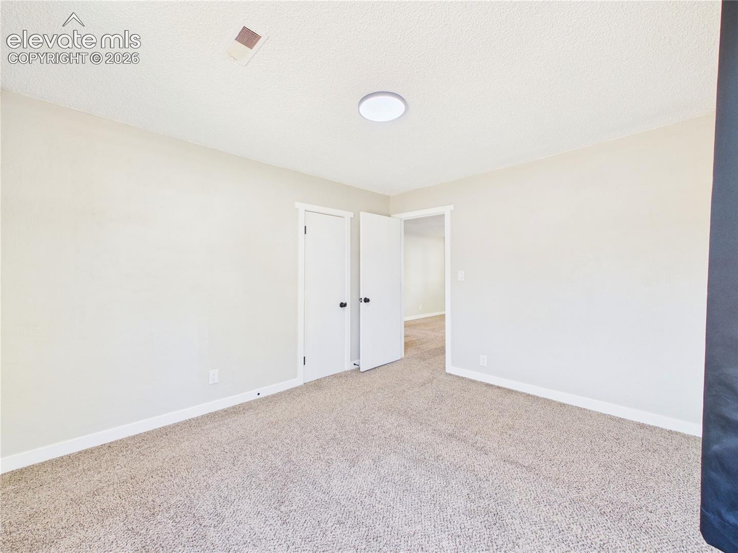 Listing photo 9 for 1530 N Norwood Avenue