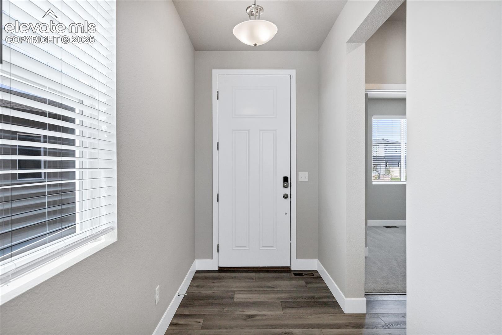 Listing photo 6 for 12951 Ranch Gate Drive
