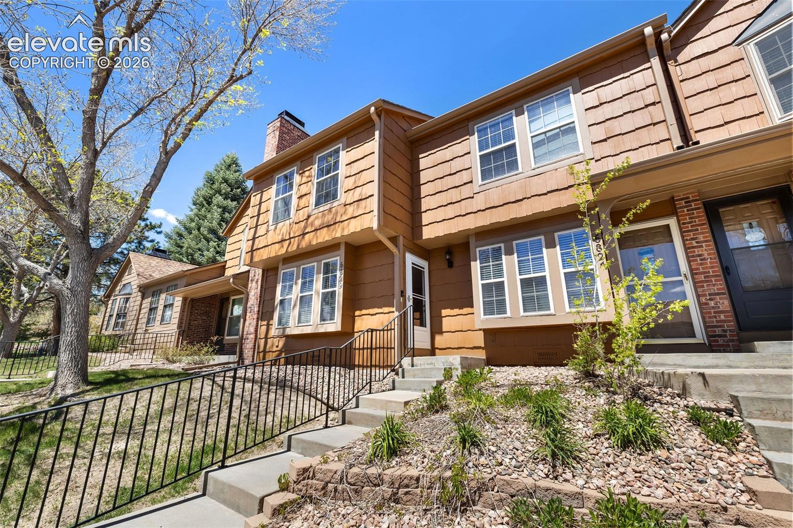 6829 Mountain Top Lane