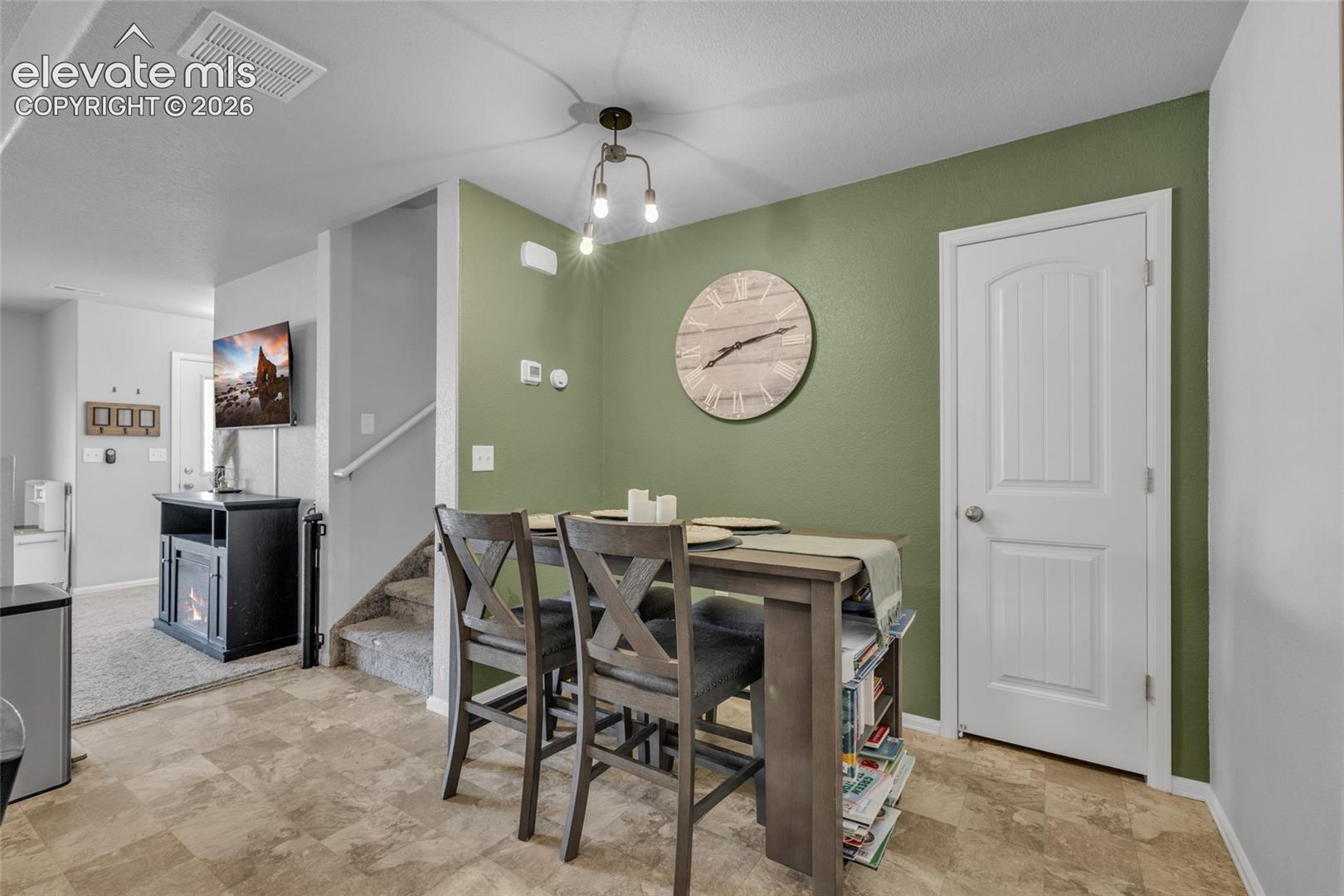 7649 Grand Fir Point, photo 7
