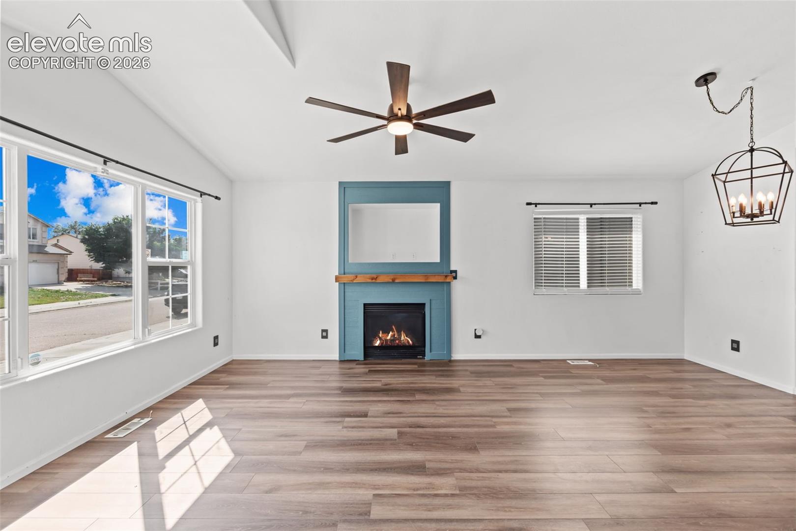 Listing photo 5 for 11095 Falling Star Road