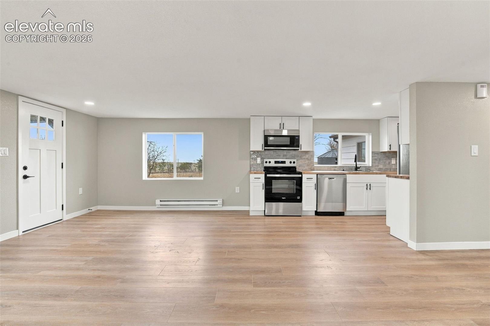 Listing photo 10 for 10672 Boone Road