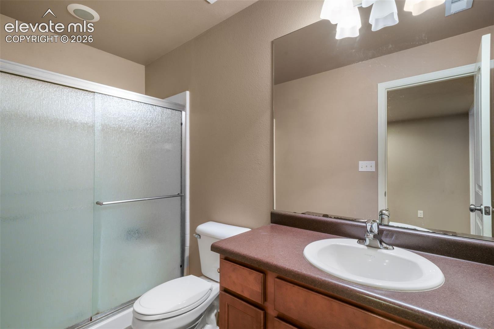 Listing photo 28 for 83 S Golfwood Drive