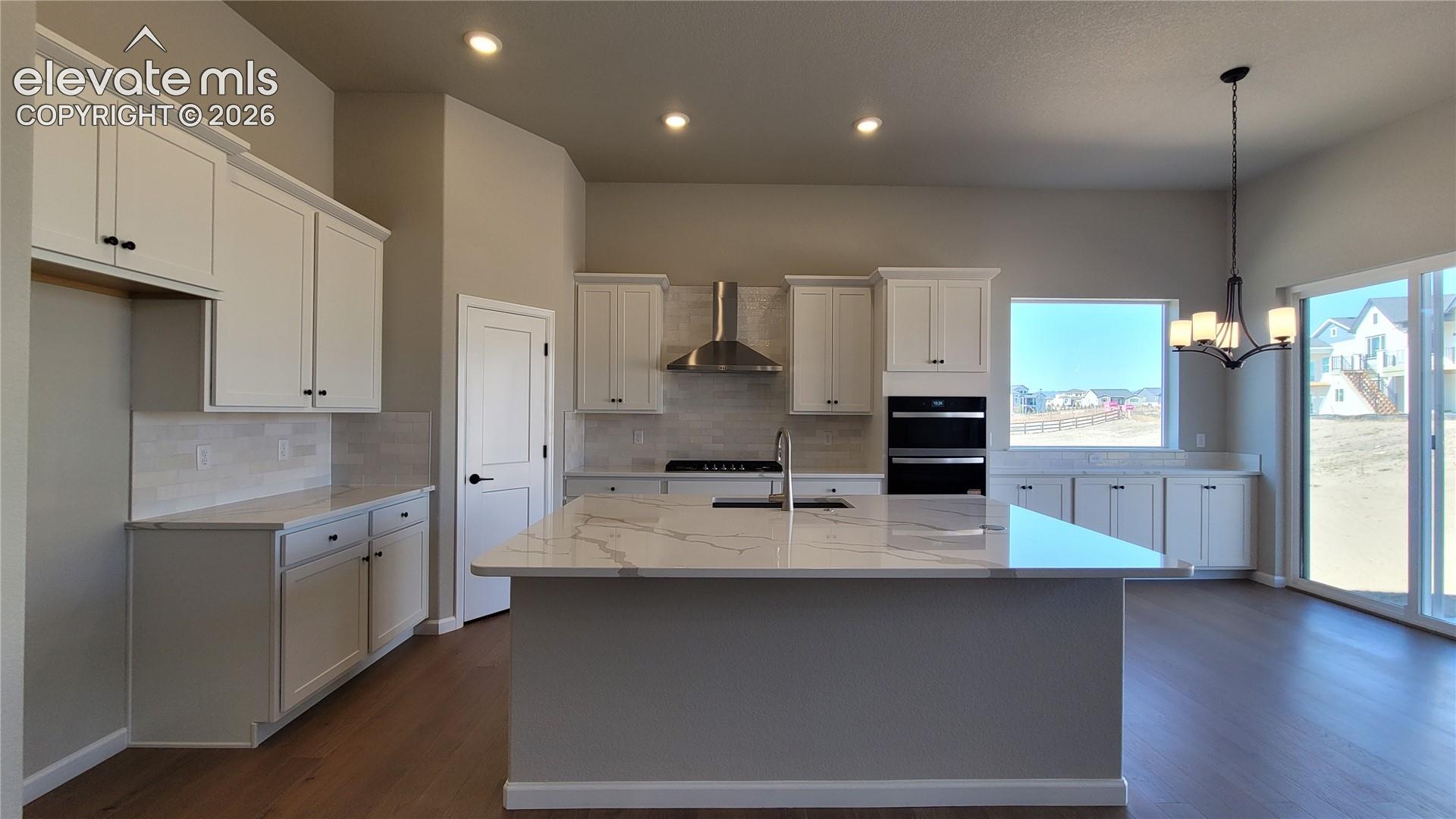 Listing photo 12 for 6658 Miro Lane