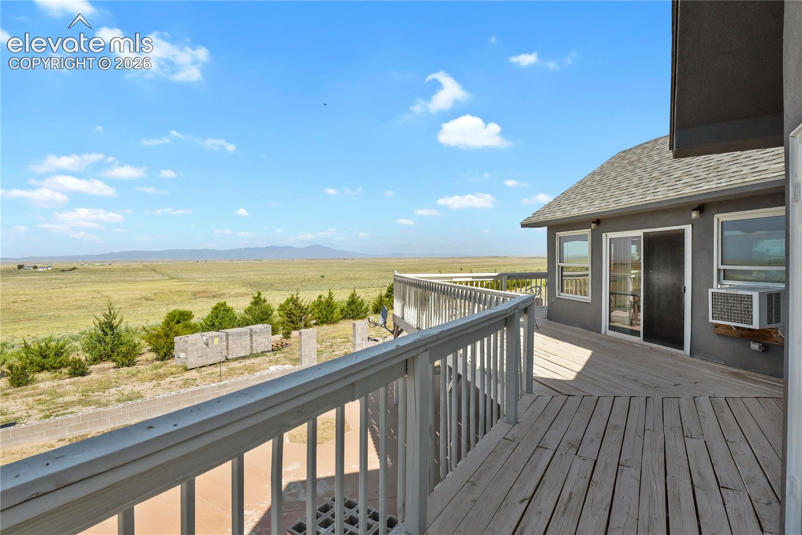 Listing photo 33 for 13550 Whistling Hills Lane