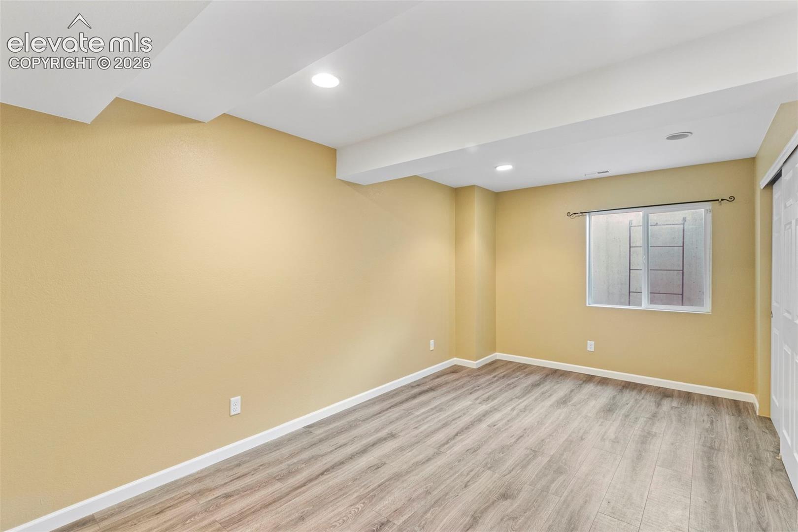 Listing photo 34 for 3465 Fantasy Place