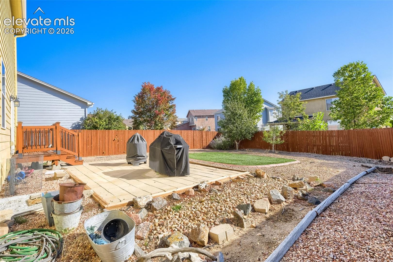 Listing photo 19 for 10149 Angeles Road