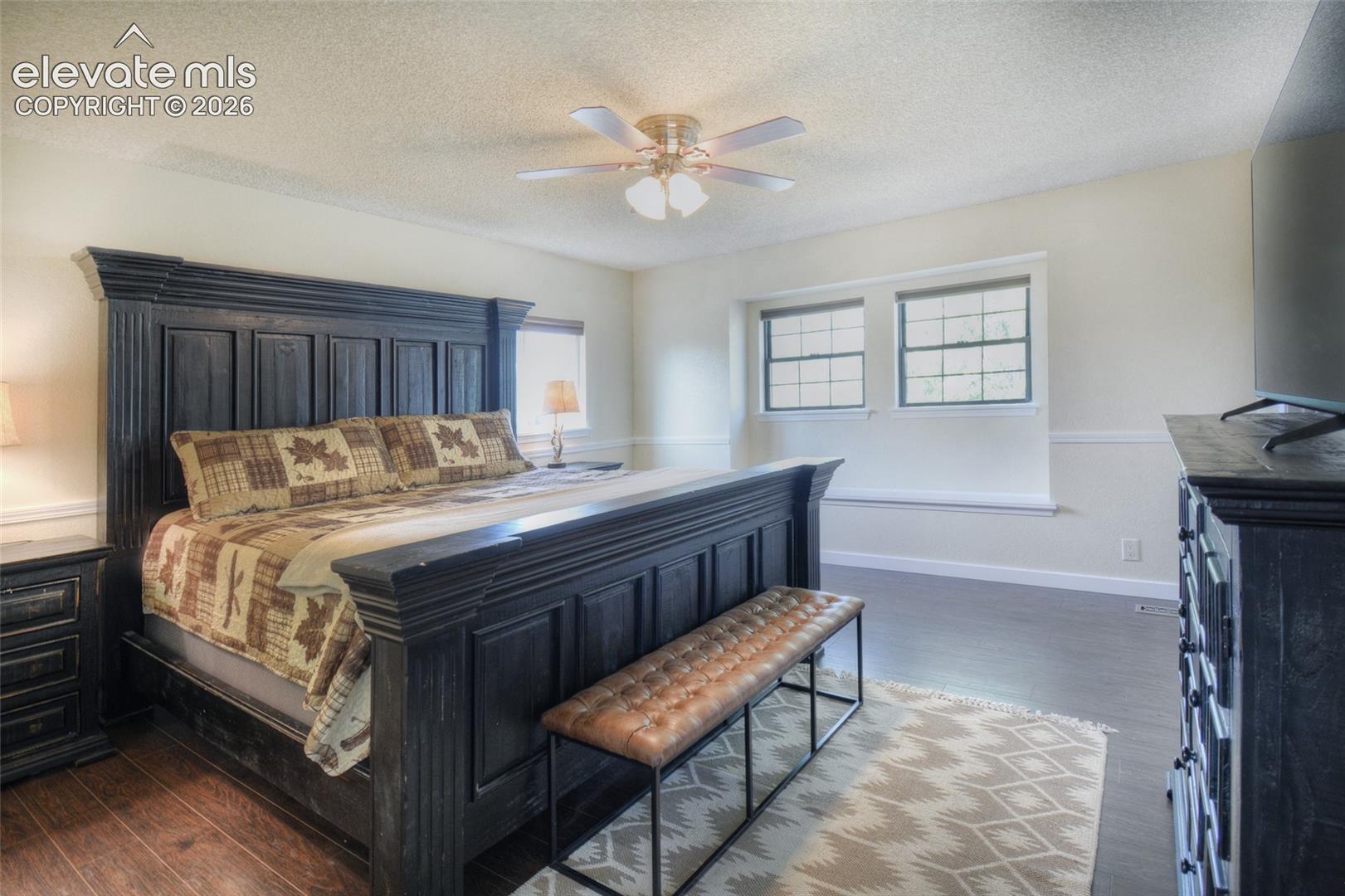 Listing photo 16 for 2955 Rhapsody Drive