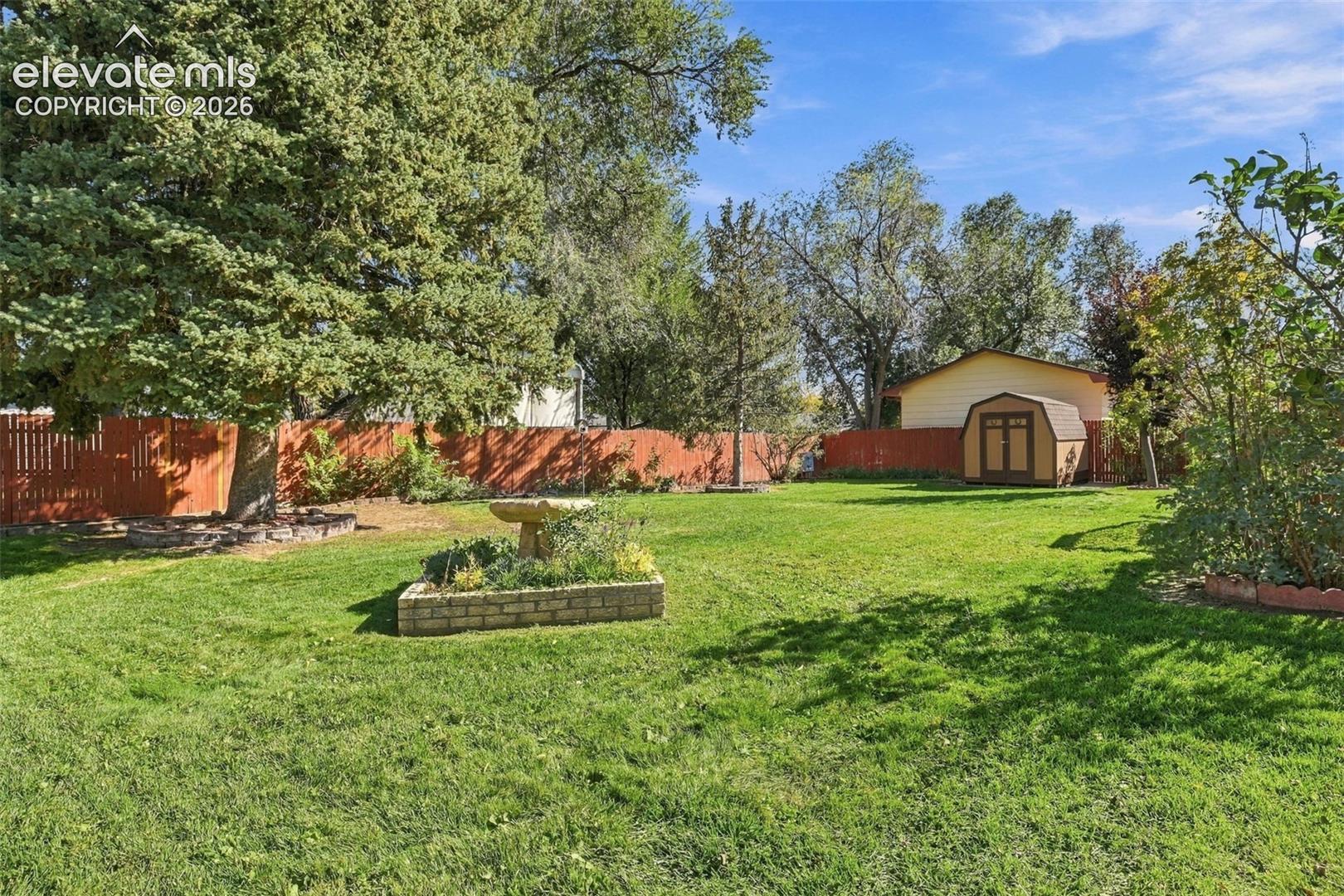 Listing photo 41 for 319 Fairfax Street