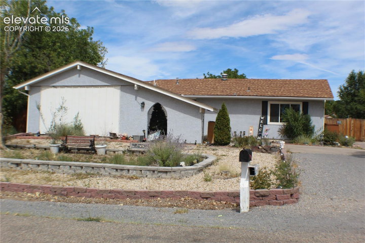 321 W Birdie Drive — listing photo