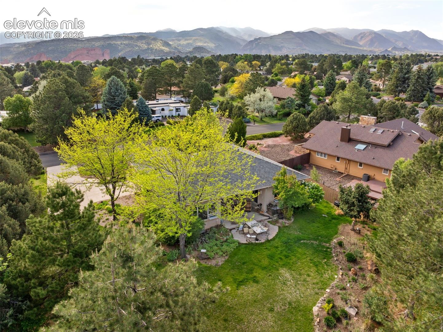 3075 Valleybrook Lane, photo 42