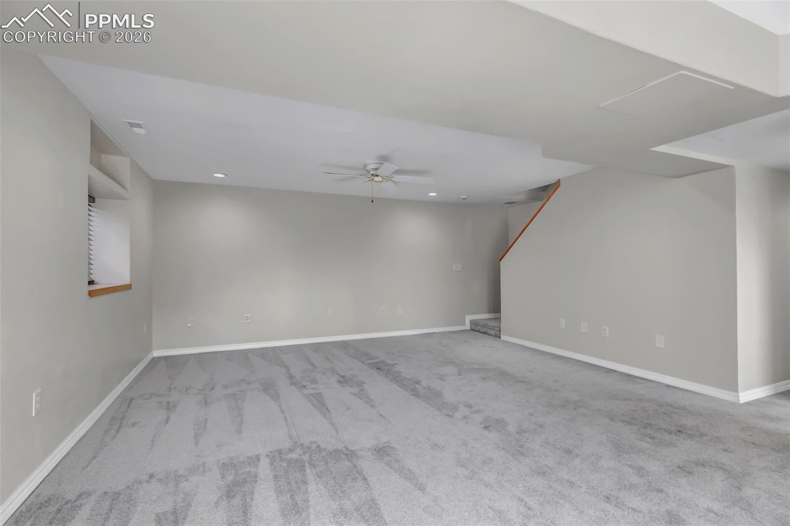 Listing photo 34 for 2375 Lisa Drive