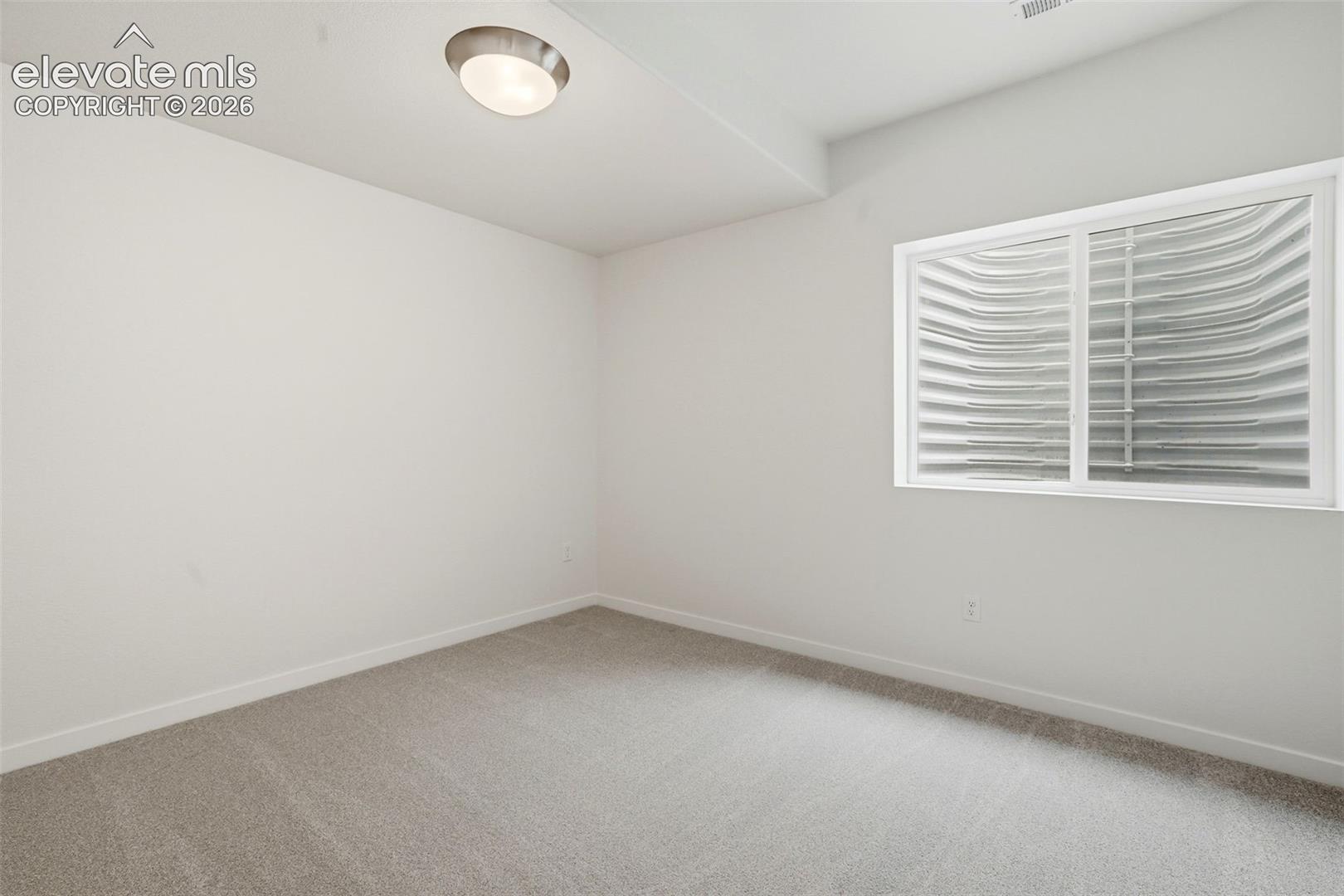 Listing photo 34 for 8663 Noreen Falls Drive