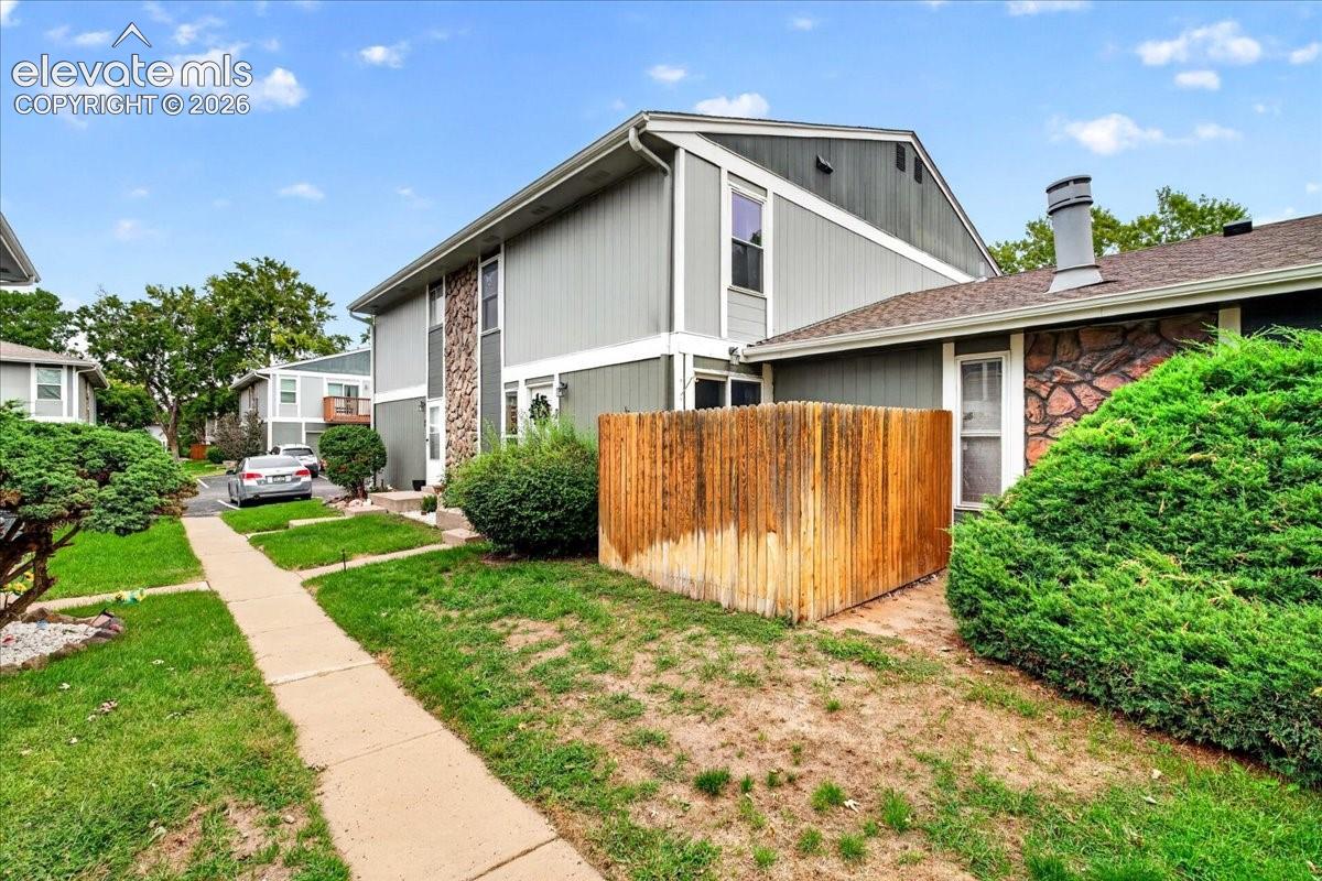 Listing photo 2 for 10001 E Evans Avenue 79B